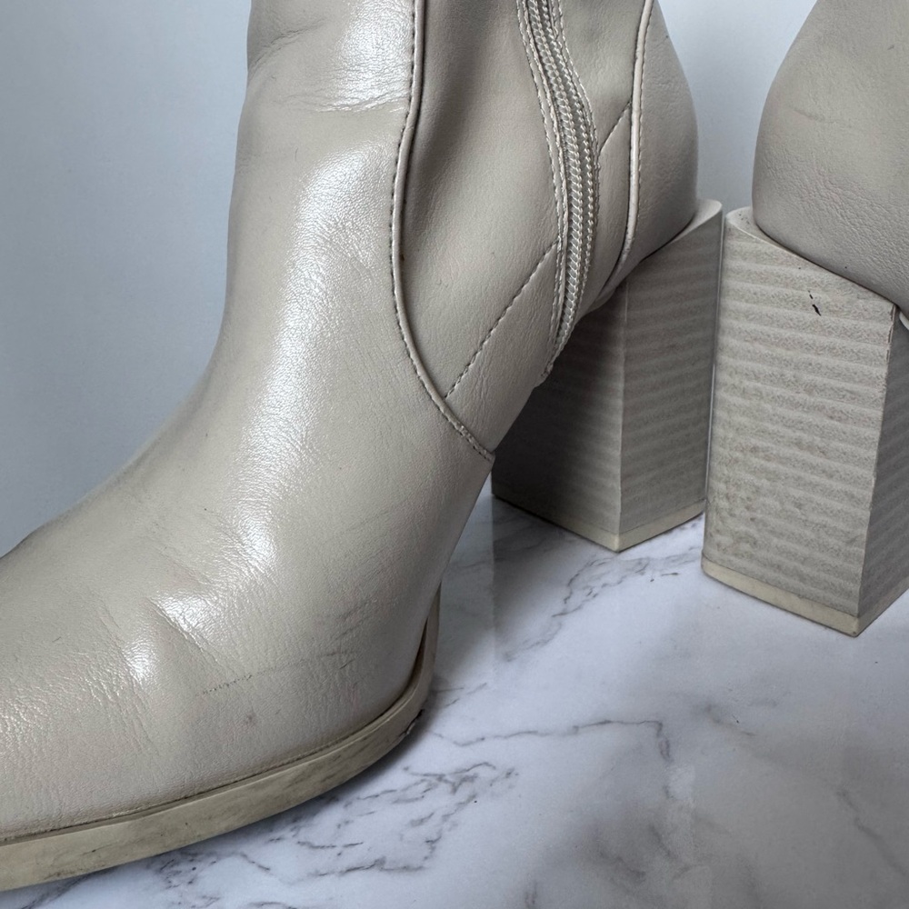 ❌SOLD❌ Call It Spring Cream Booties - Picture 4 of 10